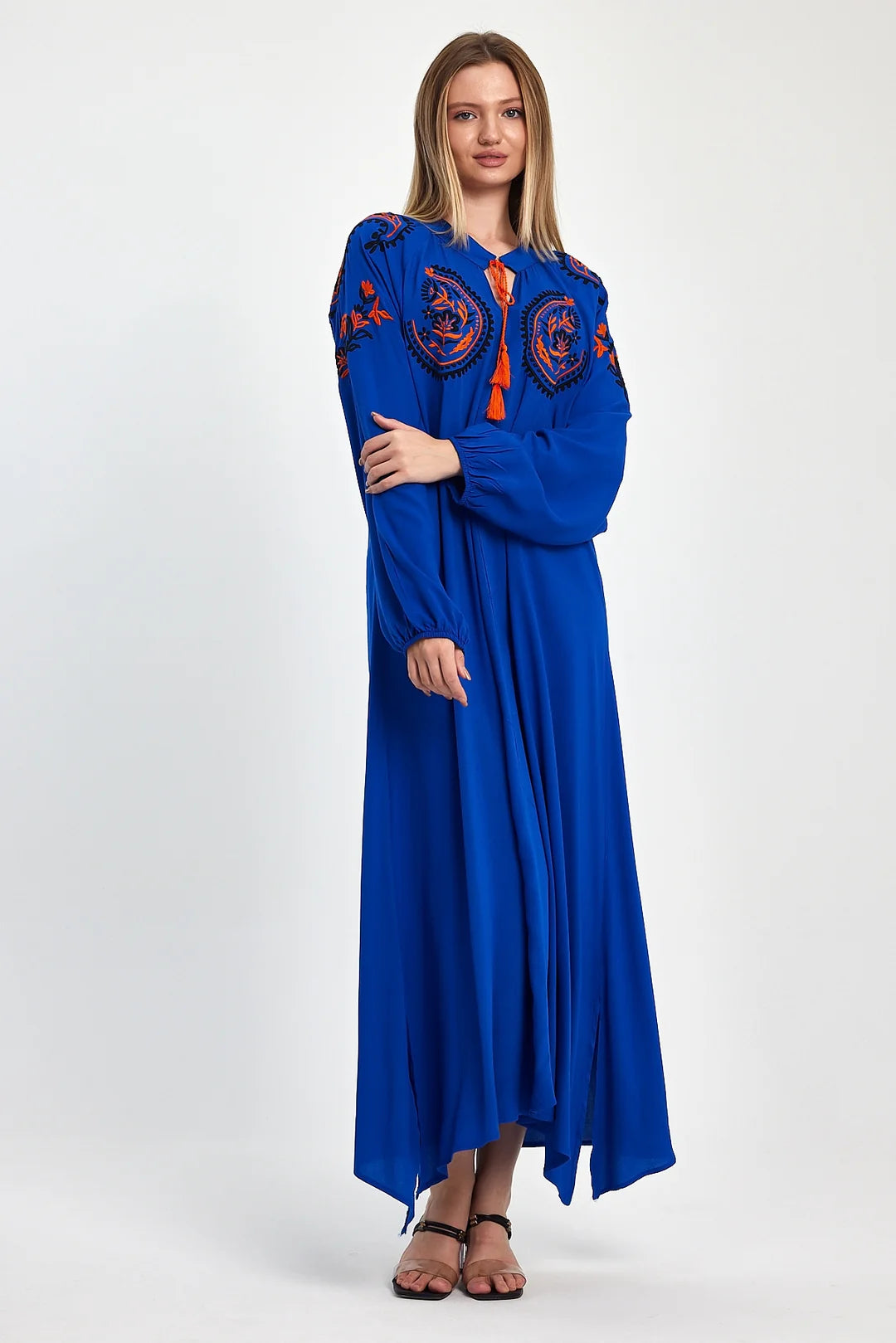 Oriental Breeze Nakış Detaylı Elbise