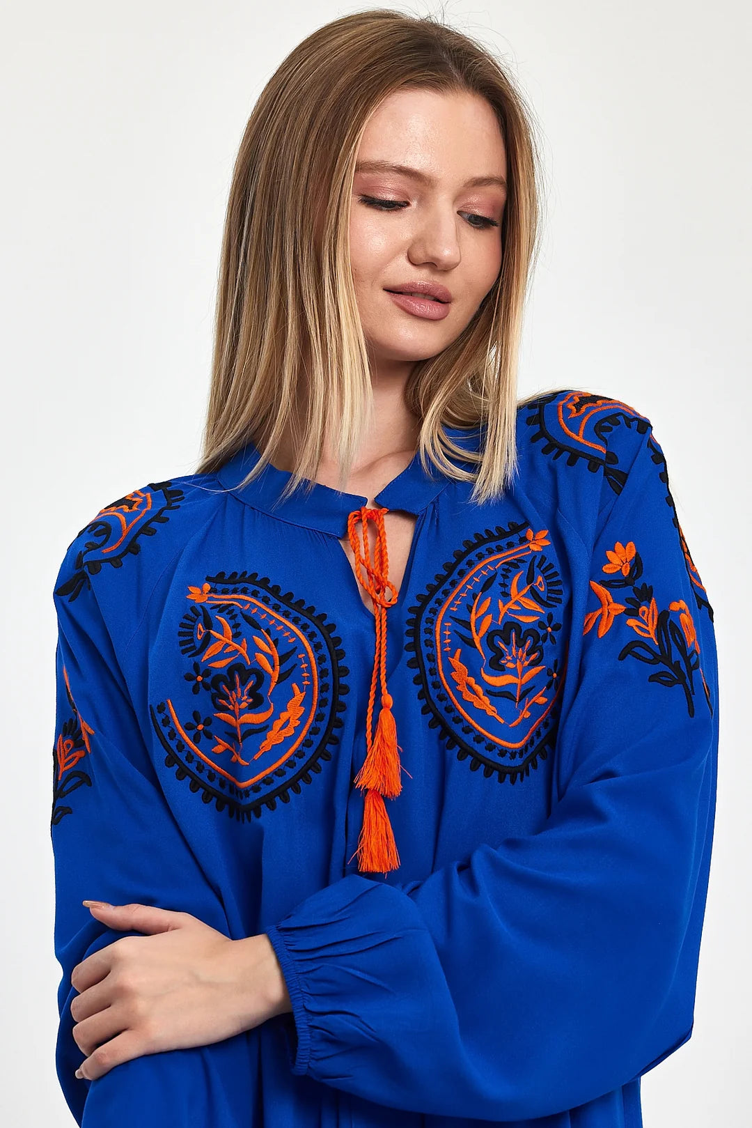 Oriental Breeze Nakış Detaylı Elbise