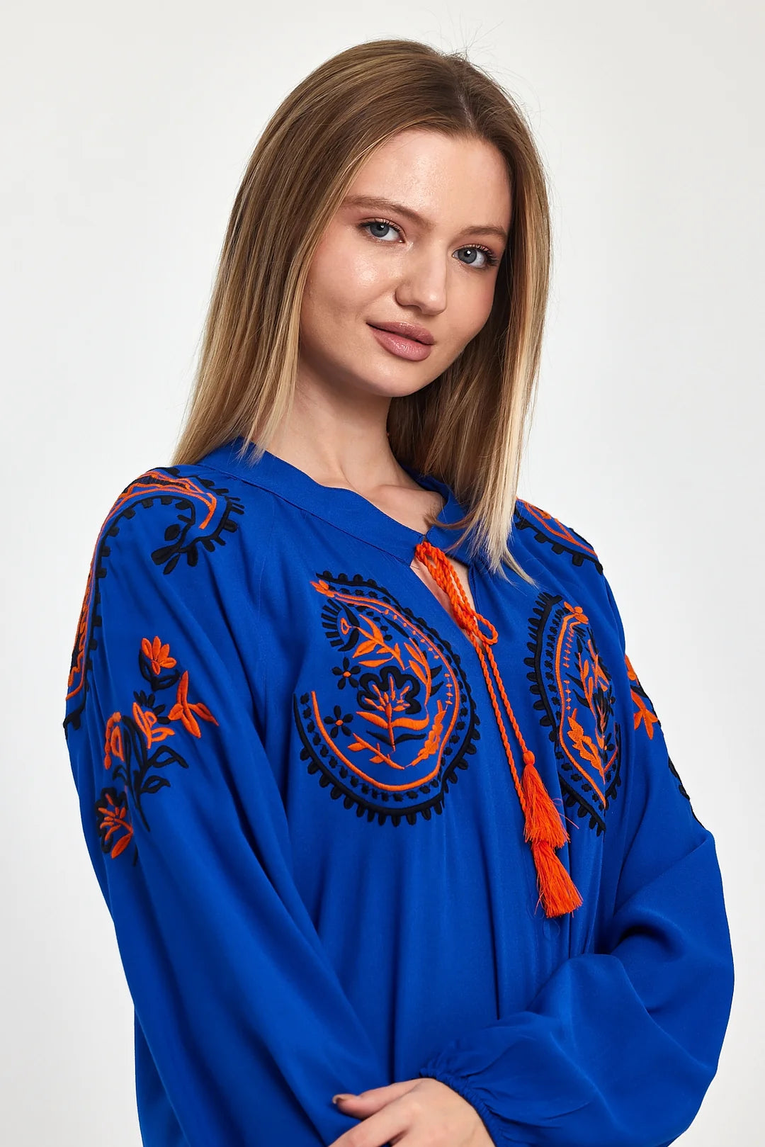 Oriental Breeze Nakış Detaylı Elbise