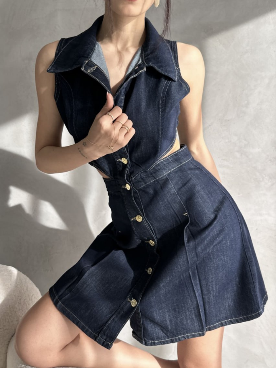 Yüksek Düğmeli Mini Denim Elbise