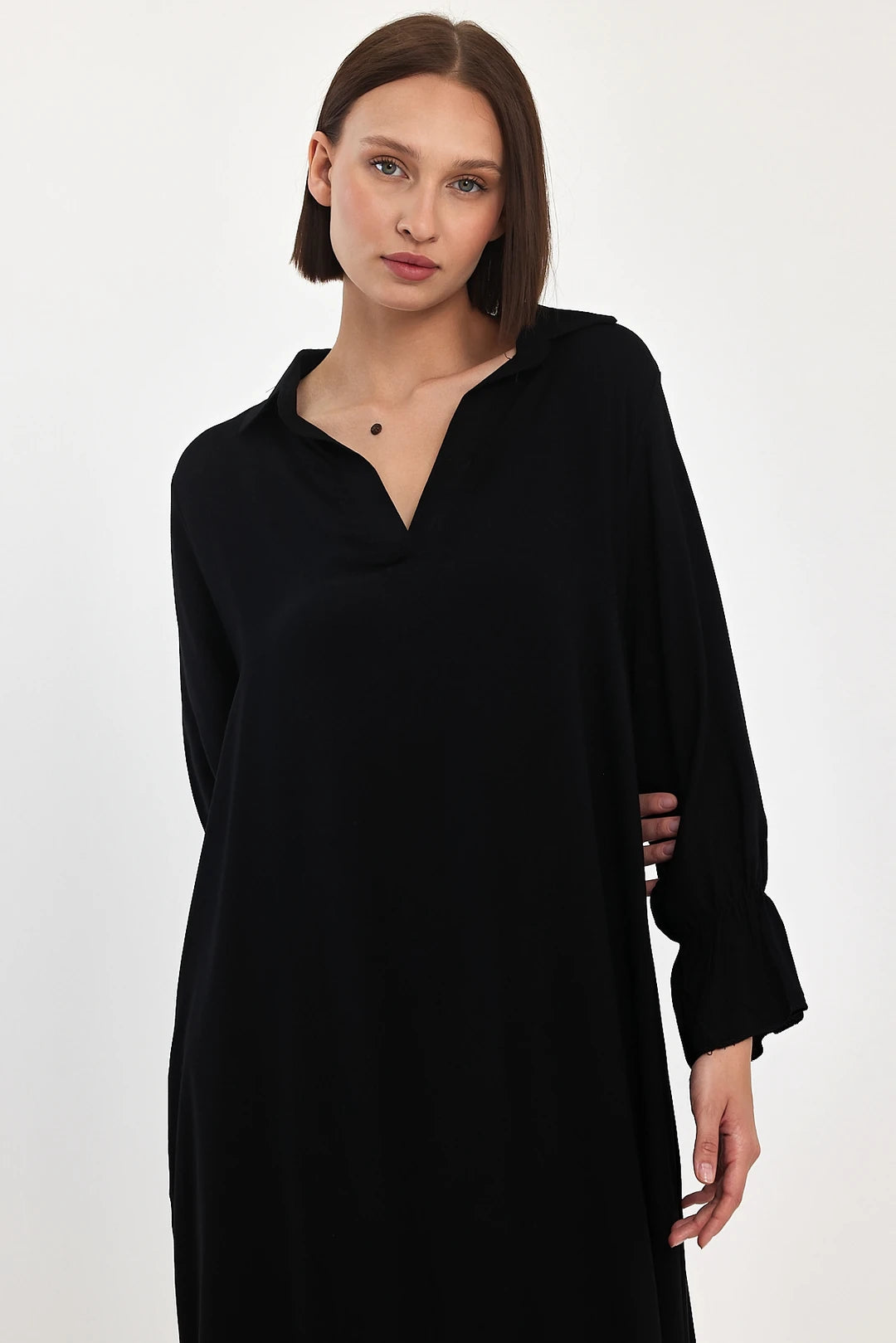 Flowy Comfort Siyah Midi Elbise