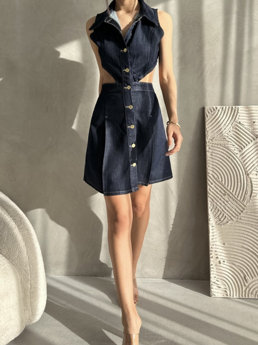 Yüksek Düğmeli Mini Denim Elbise